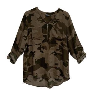 Soho New York & Co Blouse Top Women Sz Large Green Camo Zip Long Roll Tab Sleeve